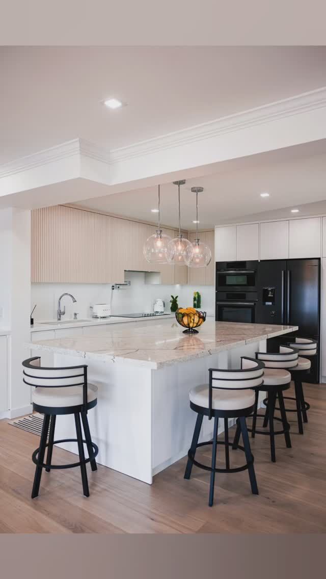 ✨ Sleek. Modern. Timeless. ✨

This stunning kitchen design combines minimalist elegance with ultimate functionality. From the seamless cabinetry to the polished surfaces and state-of-the-art fixtures, every detail is crafted to perfection.

💡 Highlights:
✔️ Sleek vertical panel cabinetry for a modern touch
✔️ Clean white countertops that maximize space and brightness
✔️ High-end appliances for both style and convenience
✔️ Perfect balance of design and practicality

Transform your kitchen into the heart of your home with a design that reflects your style and elevates your everyday life.

📞 Ready to start your dream kitchen journey? DM us today! Or call 416-206-7852

#KitchenDesign #ModernKitchen #MinimalistLiving #HomeInspiration #InteriorDesign #SleekStyle #LuxuryKitchens