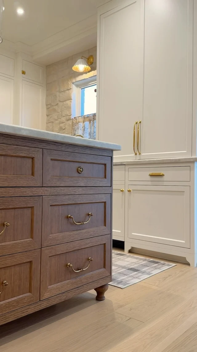 You can fit all your favorite spices in this custom kitchen island #customcabinetry #vorobcraft